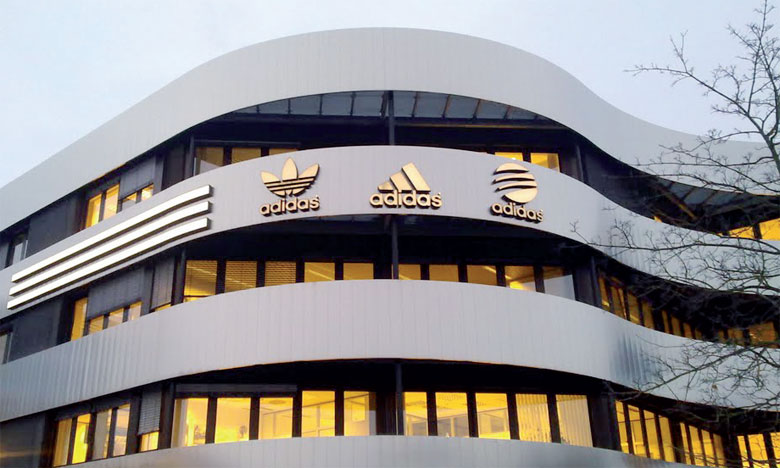 verkouden worden uitlijning Overwinnen Adidas et le groupe Chinois Wanda s'allient