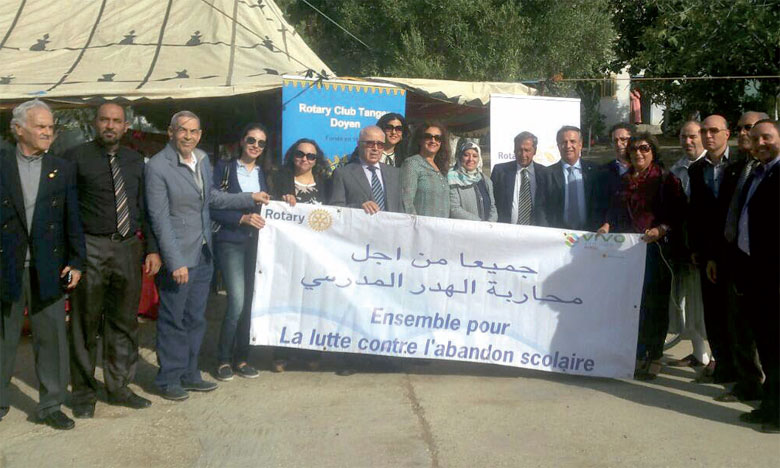 Distribution de plusieurs  centaines de cartables par  le Rotary Casablanca Mers Sultan