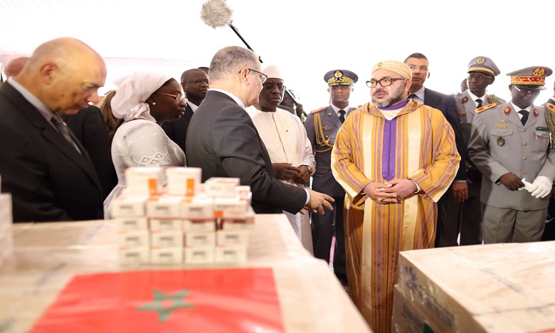 Sa Majesté le Roi Mohammed VI remet un don de médicaments au Conseil national sénégalais de lutte contre le Sida
