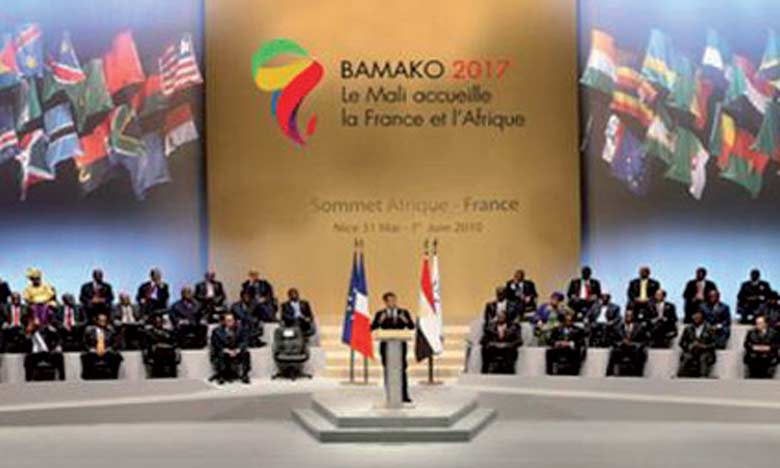 Les initiatives de S.M. le Roi pour le développement durable  et la paix en Afrique saluées par le Sommet de Bamako
