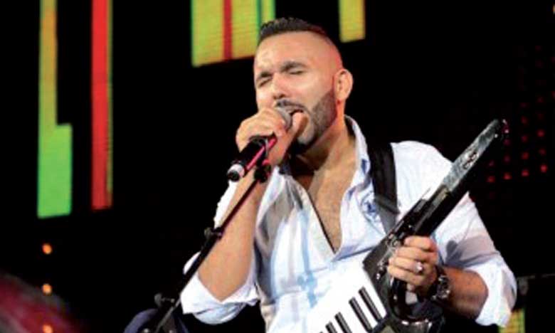 Le chanteur algérien Réda Taliani enchante le public  de Laâyoune