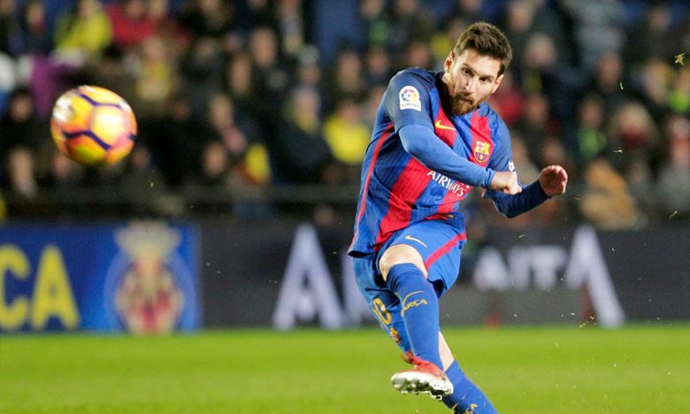  Un coup franc de Messi sauve le Barça 
