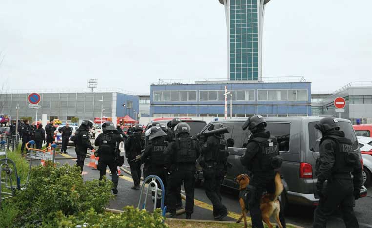 Ouverture d'une enquête après l’attaque à l’aéroport d’Orly