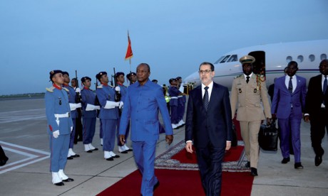 Arrivée à Fès du président guinéen pour participer aux 9es Assises de l'agriculture
