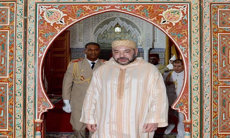 S.M. le Roi, Amir Al-Mouminine, inaugure à Fès la «Mosquée S.A.R. la Princesse Lalla Salma» et y accomplit la prière du vendredi