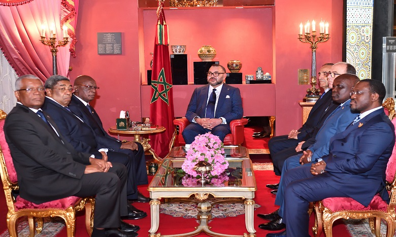 S.M. le Roi reçoit à Fès une délégation des présidents de la XXVe Assemblée régionale Afrique de l'Assemblée parlementaire de la francophonie