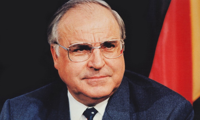 Helmut Kohl tire sa révérence