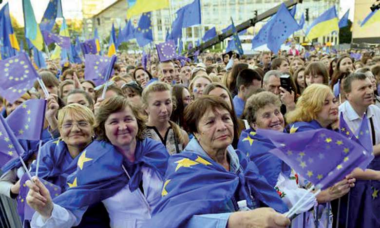 Les Ukrainiens célèbrent l'entrée en vigueur de l'exemption  de visas avec l'UE