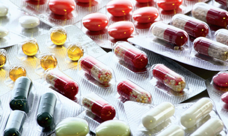 Le ministère de la Santé réduit les prix de 54 médicaments