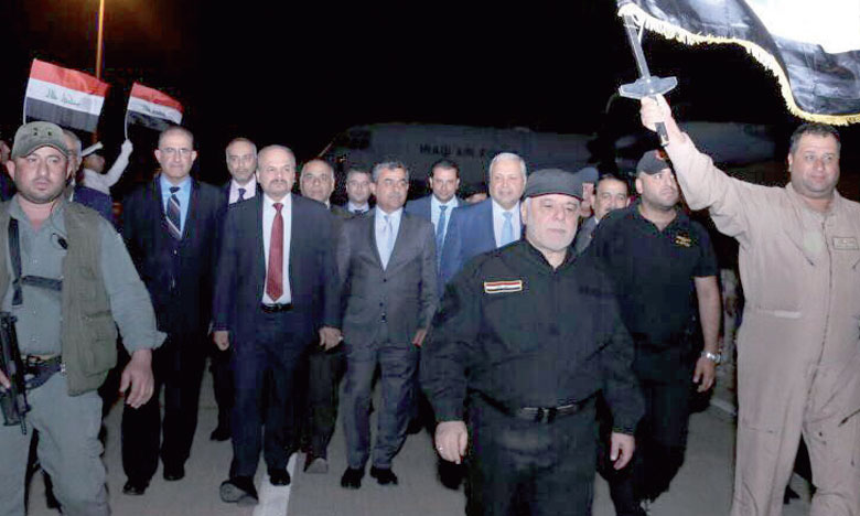 Le Premier ministre salue à Mossoul la victoire sur «la brutalité»