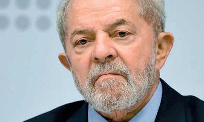 L'ex-Président Lula condamné à 9 ans  et demi de prison  en première instance