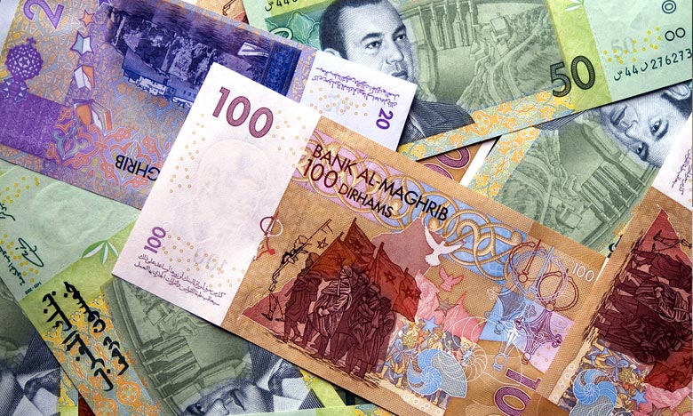  Le dirham se déprécie face à l’euro et s'apprécie par rapport au dollar