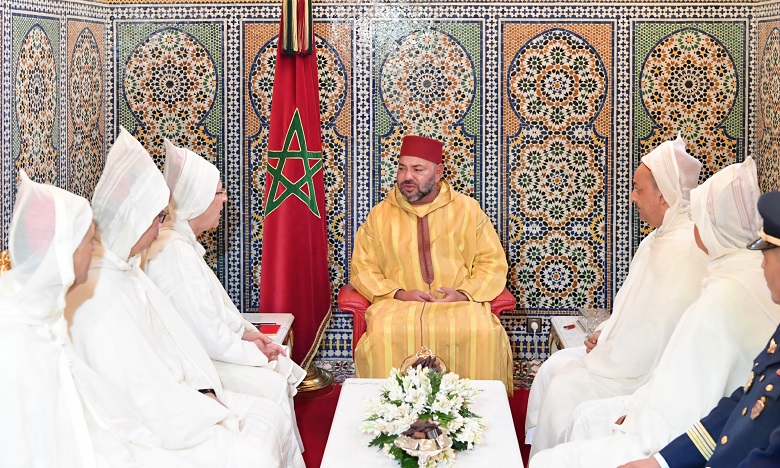 S.M. le Roi, Amir Al Mouminine, reçoit la délégation officielle devant se rendre aux Lieux Saints de l'Islam pour le pèlerinage