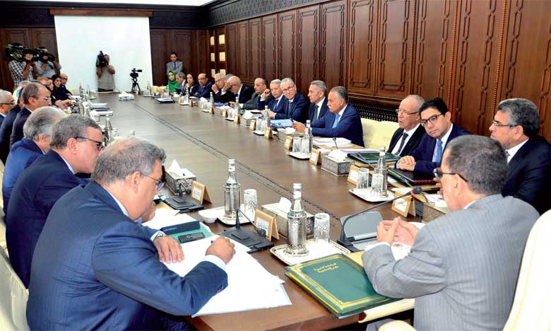 Le gouvernement compte mobiliser 30 milliards de dirhams pour restructurer le transport dans dix agglomérations urbaines