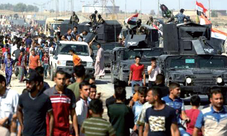 Bagdad reprend un champ  de pétrole et des bases militaires 