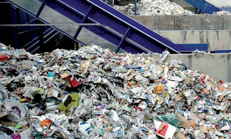 Un projet pilote pour résoudre le problème du  traitement des déchets médicaux et pharmaceutiques