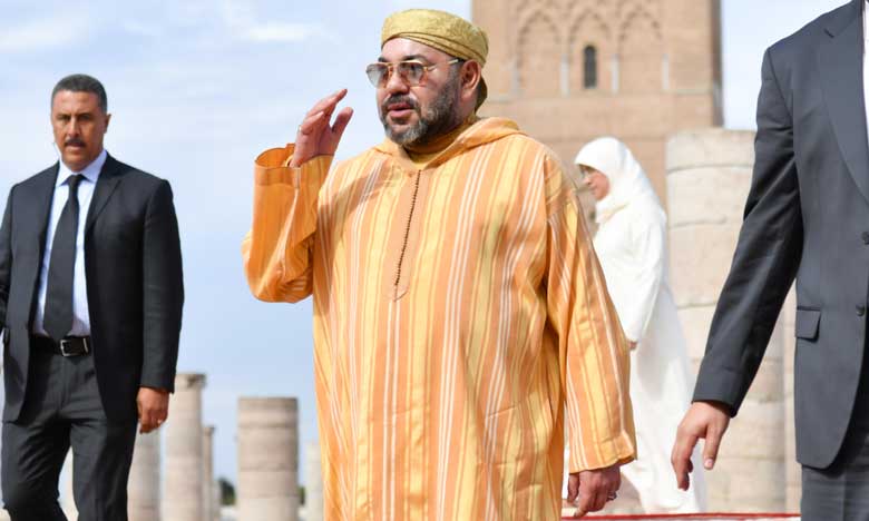S.M. le Roi, Amir Al Mouminine, accomplit la prière du vendredi à la mosquée Hassan à Rabat