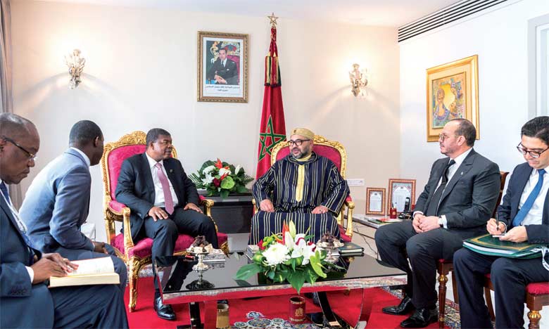 S.M. le Roi reçoit à Abidjan le Président de la République d'Angola S.E.M. Joao Lourenço