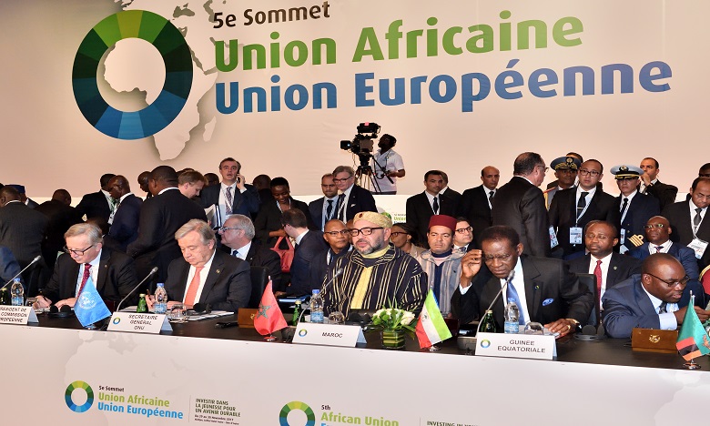 S.M. le Roi prend part à Abidjan à la cérémonie d'ouverture  du 5e Sommet UA-UE