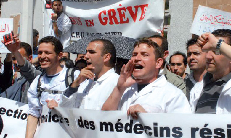 Les médecins résidents maintiennent leur mouvement de grève 