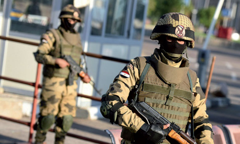 L'armée a lancé vendredi une vaste opération  antiterroriste