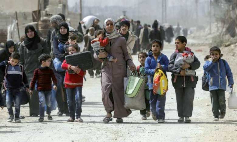 Évacuation des premiers rebelles de la Ghouta assiégée