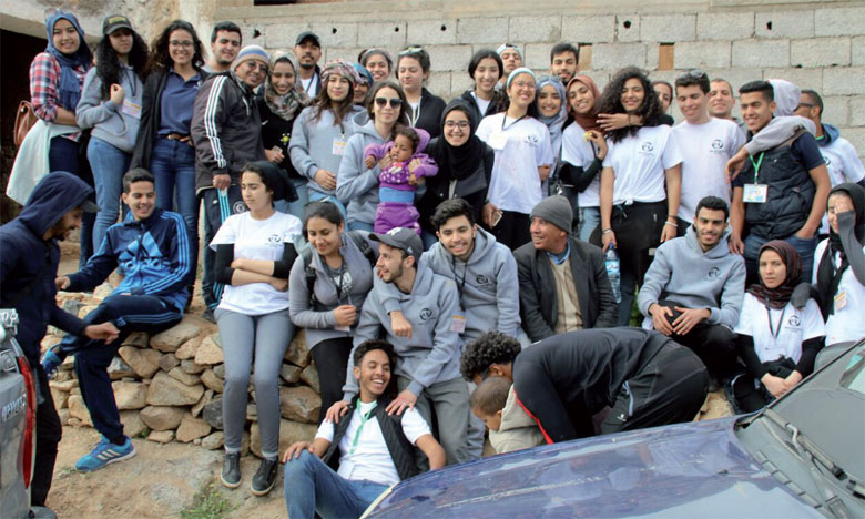 «Ray of hope», une caravane humanitaire des Jeunes leaders marocains à Imi N’Fast