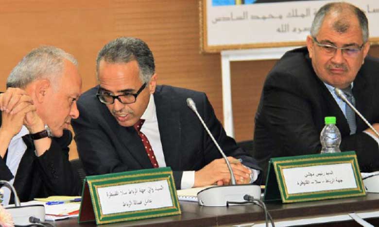 Les programmes intégrés pour la préfecture  de Skhirate-Témara et la province de Sidi Slimane  au centre d'une rencontre de coordination à Rabat