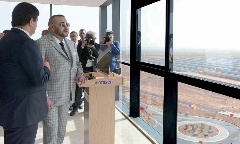 S.M. le Roi Mohammed VI avait procédé, le 1er avril 2017, au lancement des travaux de réalisation de la Centrale Noor Ouarzazate IV, ultime étape du plus grand complexe énergétique solaire au Monde. Ph. MAP