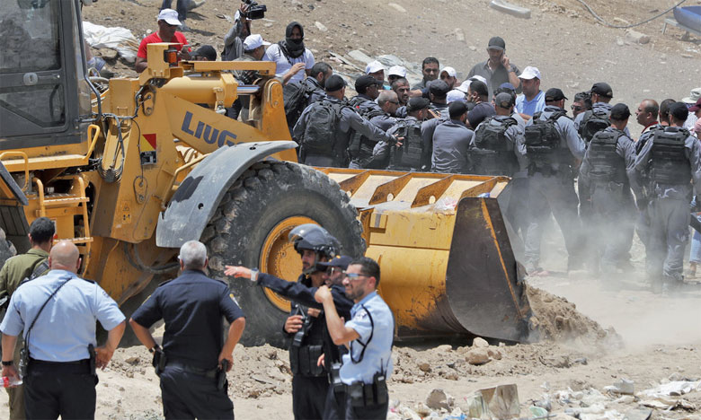 Affrontements dans un village palestinien menacé de démolition par les forces d'occupation