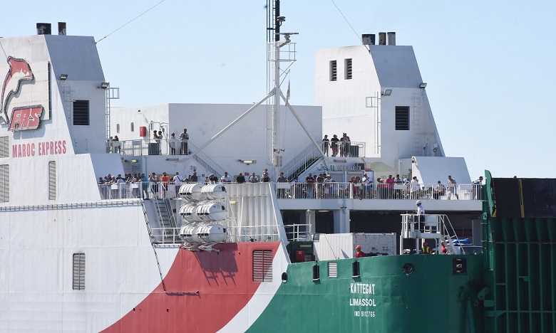 En images  : les MRE affluent en masse au port Tanger-Med 