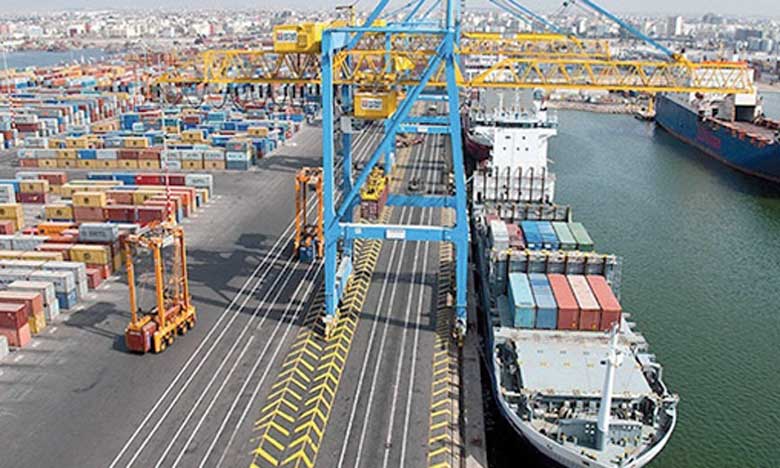 AXS Ingénierie pour évaluer 19  engins de levage portuaires lourds