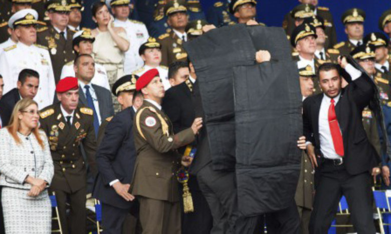 Nicolas Maduro sort indemne d'une tentative d’attentat à l’explosif