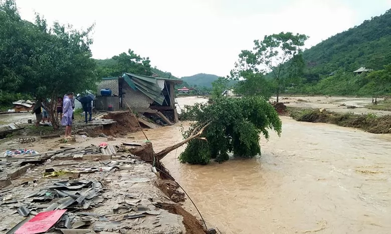 Le tempête Bebinca, qui arrive sur le nord du Vietnam en provenance de la province chinoise du Guangdong, va générer des précipitions estimées entre 250 et 350 mm accompagnées de vent soufflant à 75 km/h. Ph : DR    