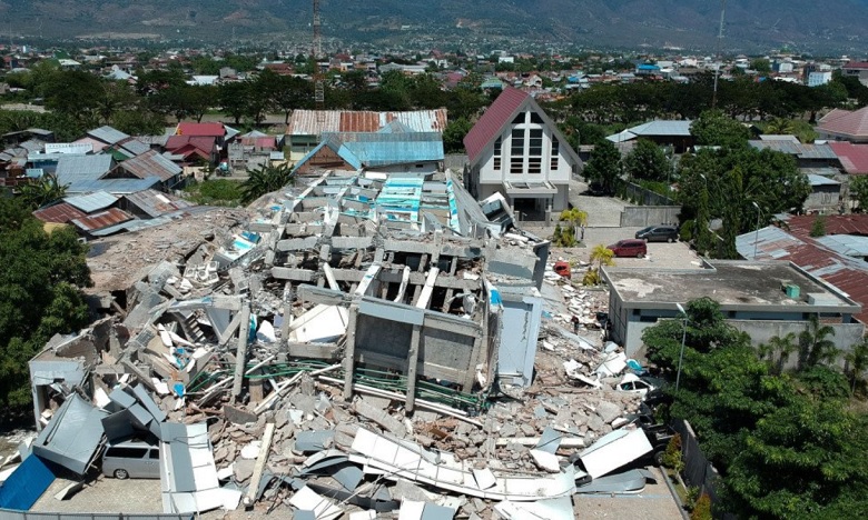 Tsunami : Plus de 800 morts, le bilan devrait s'alourdir