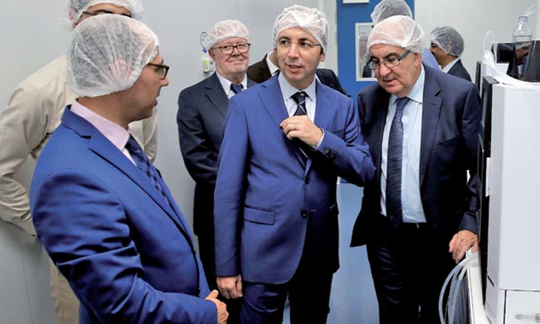 Inauguration à Aïn El Aouda d'une unité de fabrication d'inhalateurs doseurs