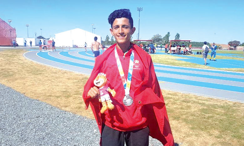 Anas Essayi décroche l’argent en épreuve combinée du 1.500 m  et du cross country