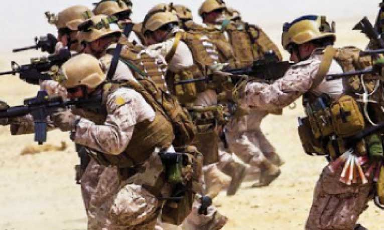 Les États-Unis envoient des Marines pour participer à la bataille contre Daech