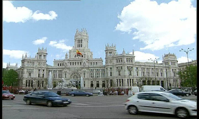 Madrid écarte les voitures polluantes
