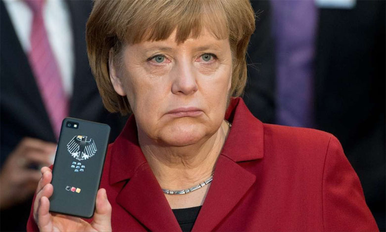 Des données personnelles de centaines de responsables, dont Merkel, divulguées sur internet