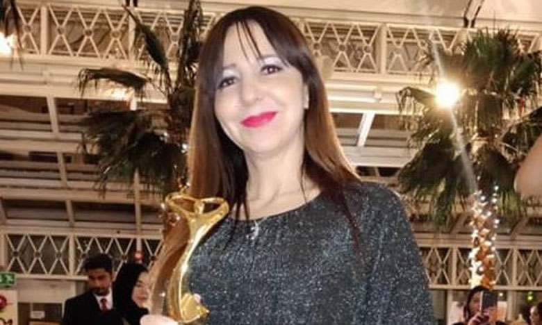 Naïma Acherkouk récompensée  à la Rencontre des arts plastiques  à Londres
