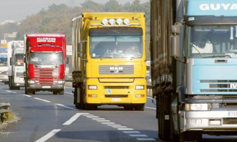 L'UE prévoit de limiter les émissions de CO2 des camions de 30% d'ici 2030