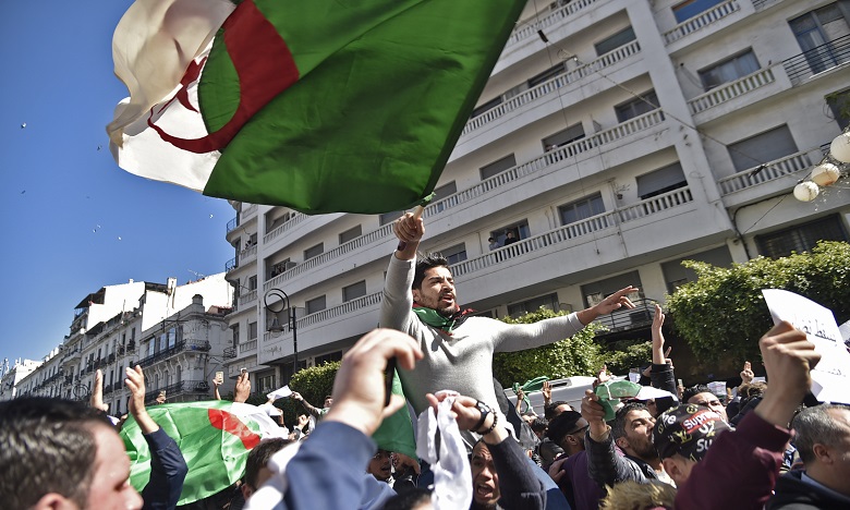 Une marée humaine marche à Alger contre le 5è mandat