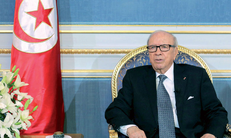 Prolongation de l'état d'urgence d'un mois en Tunisie à partir de samedi 