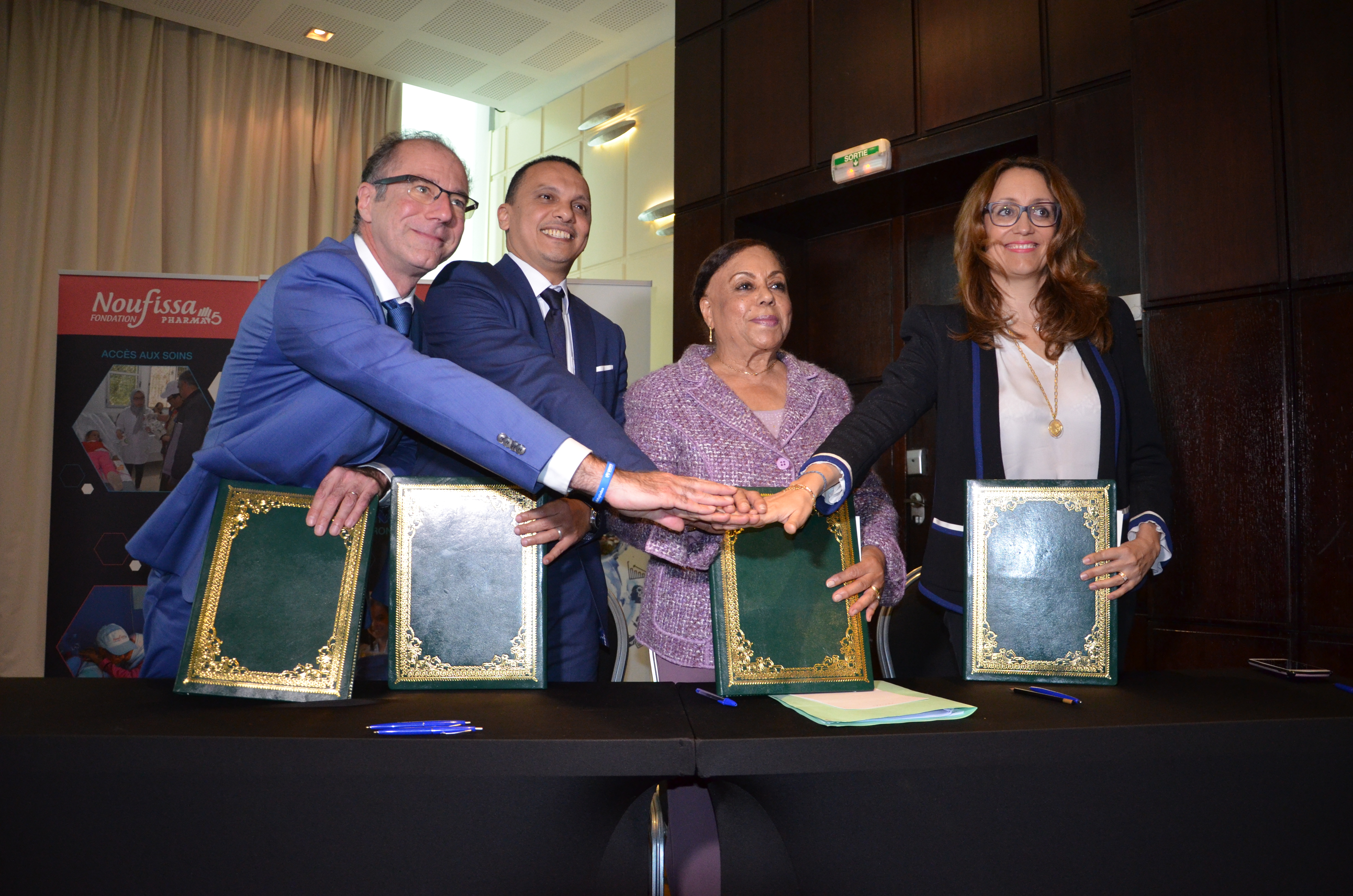 Signature d'une convention quadripartite en faveur des réfugiés