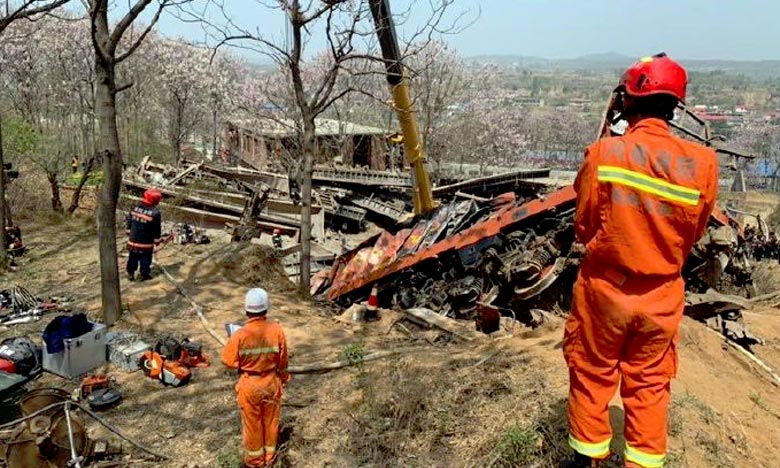 Chine: Un train déraille et défonce une maison. Six morts