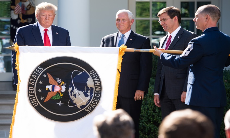 Trump lance Spacecom, un commandement militaire américain de l'espace