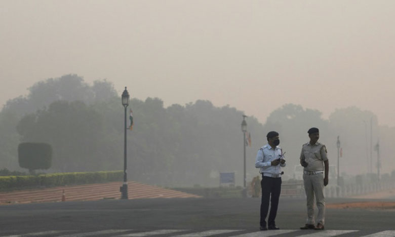 New Delhi suffoque dans une pollution dense