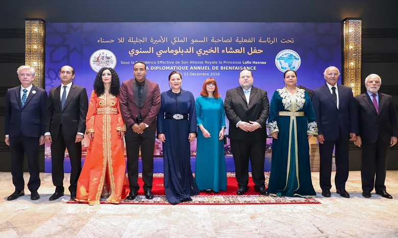 S.A.R. la Princesse Lalla Hasnaa préside à Rabat  le dîner de Gala diplomatique annuel de bienfaisance