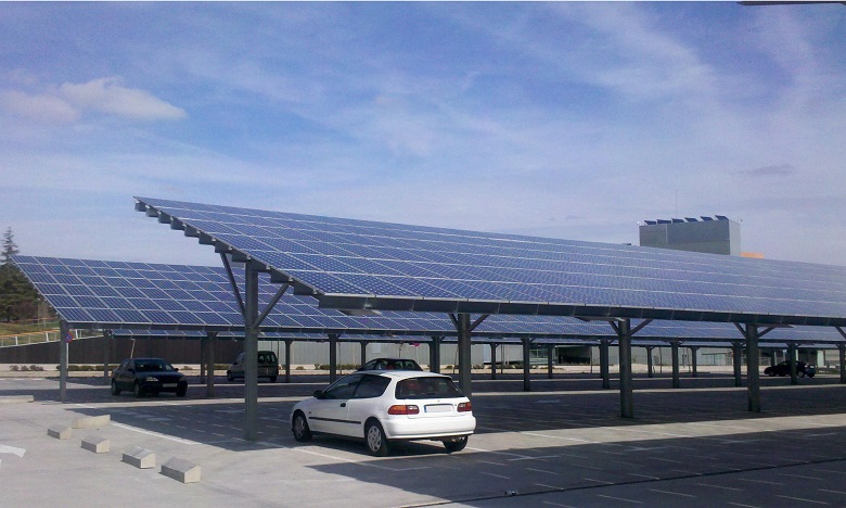 Bouskoura abrite l’une des plus grandes installations d’ombrières photovoltaïques 